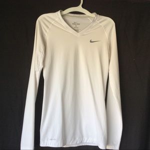 Nike Pro women’s top. M. Excellent condition.